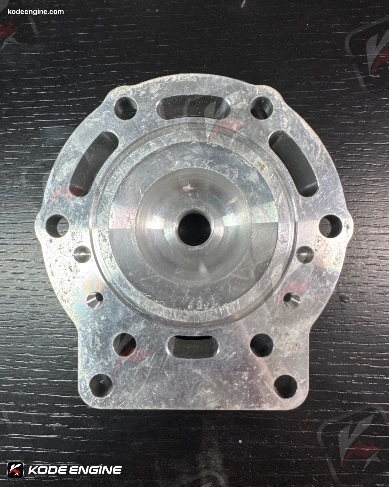 Aprilia cylinder head cover - M0707031 (Used condition) 2