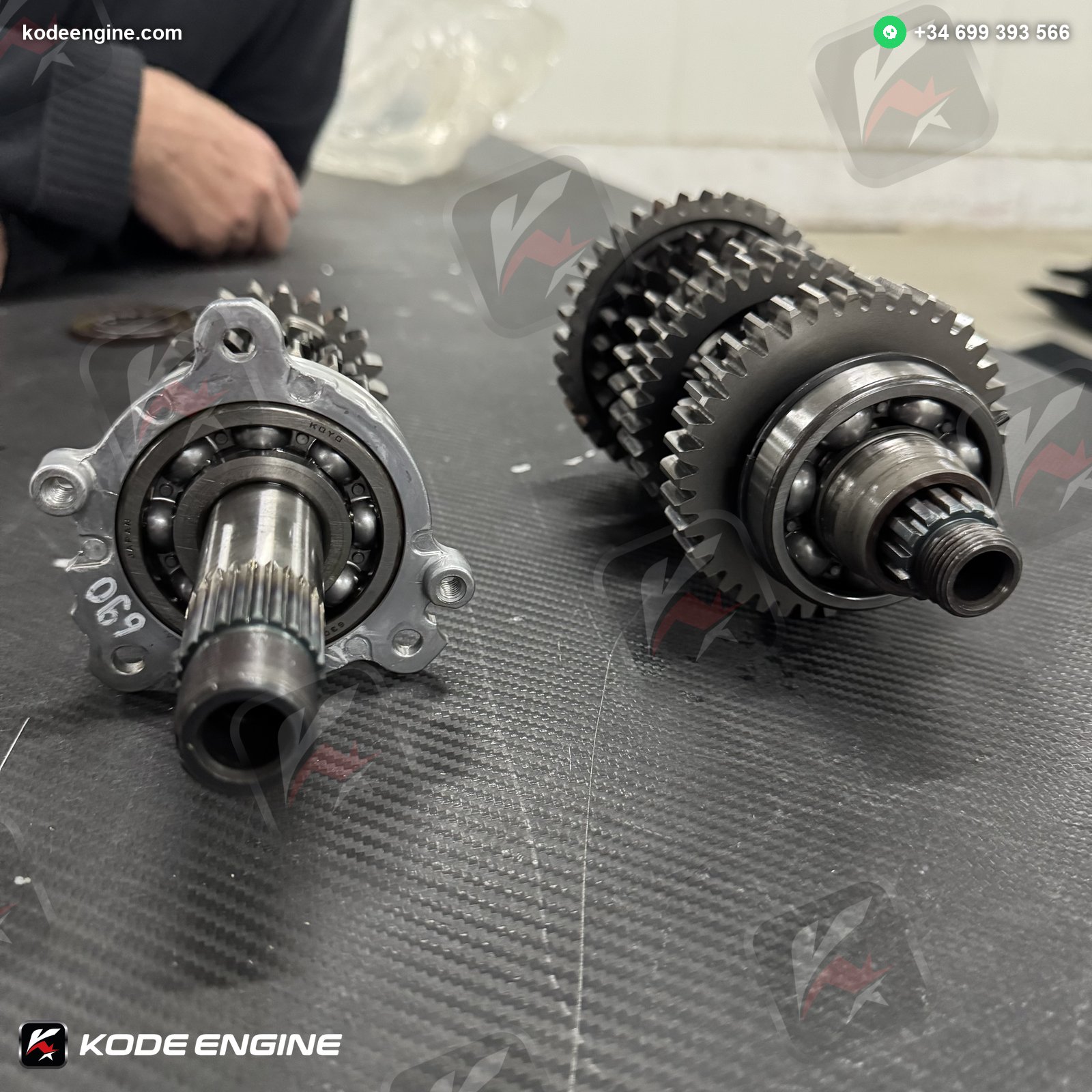 Triumph Moto2 765cc Gearbox – Primary & Secondary Shaft (NEW) image 6