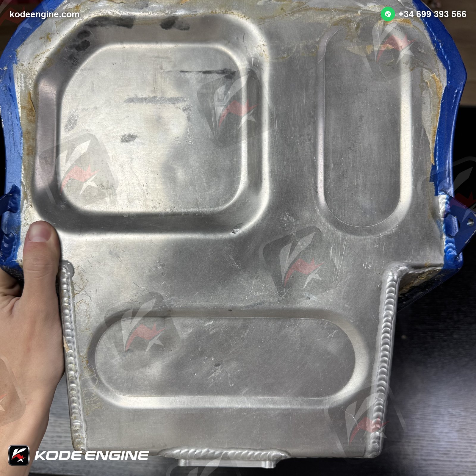 FTR Moto2 Fuel Tank – Genuine Racing Part image 5